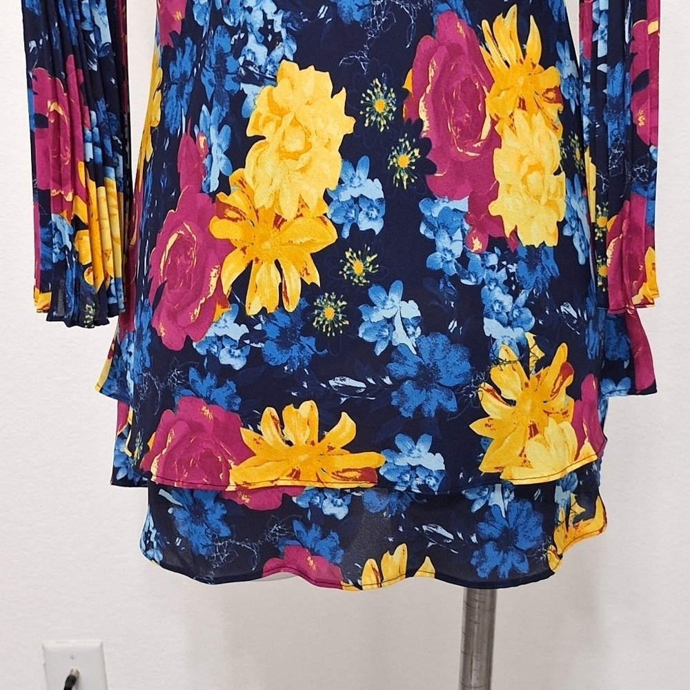 Laurie Felt Multicolor Floral Retro Bohemian Pleated Bell Sleeve Blouse Size XXS - Picture 9 of 13